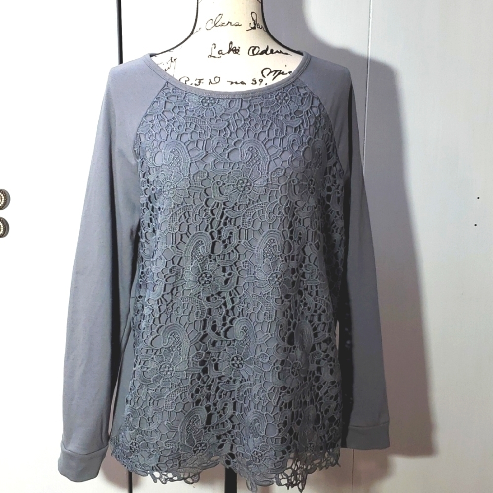 Adrianna Papell- Womens Gray Top Crochet Overlay Front Longsleeve Sz.XL